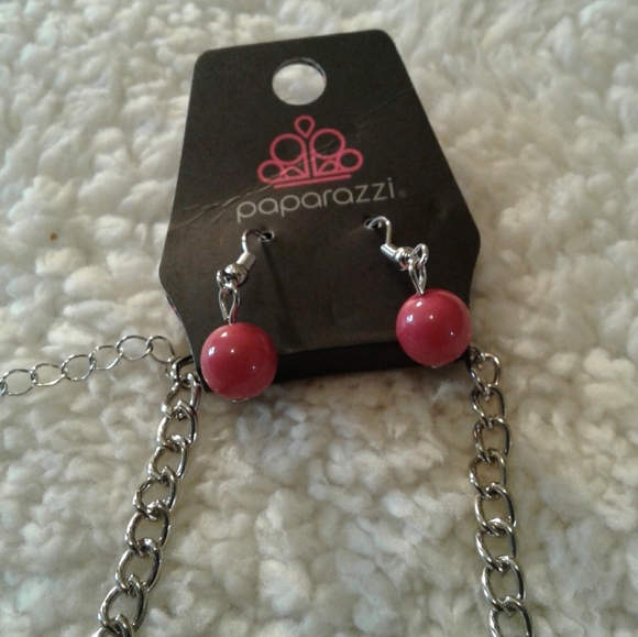 🌺 NWT Paparazzi Silver & Pink Necklace & Earring Set - Picture 3 of 6